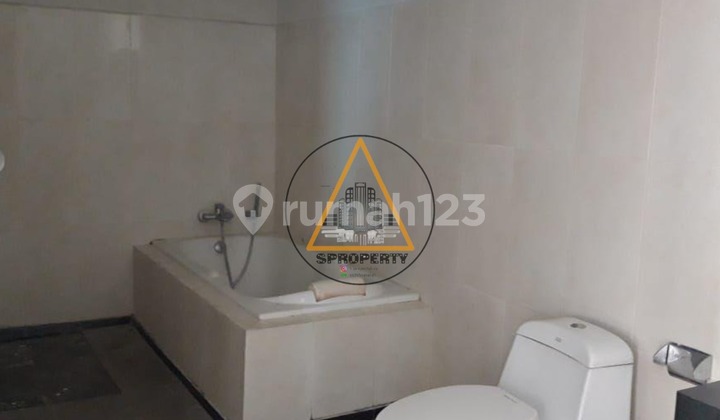 Tourism Accommodation Located on Kerobokan Main Road 2