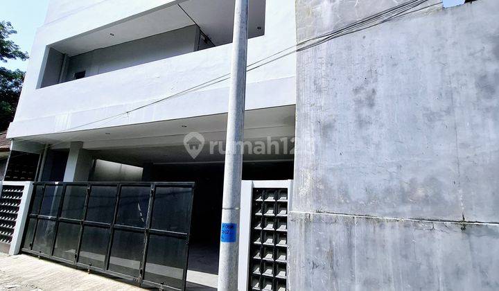 Unit Kost Elit Lokasi Strategis Dekat Kampus Poltek Negeri Bali 1