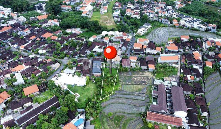 Dijual Tanah View Sawah Berlokasi di Canggu Babakan 1