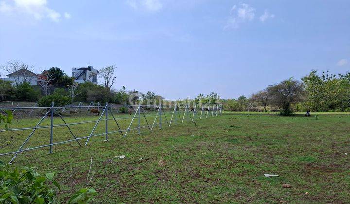 Cheap Land for Sale in Commercial Villa Area in Ungasan 1