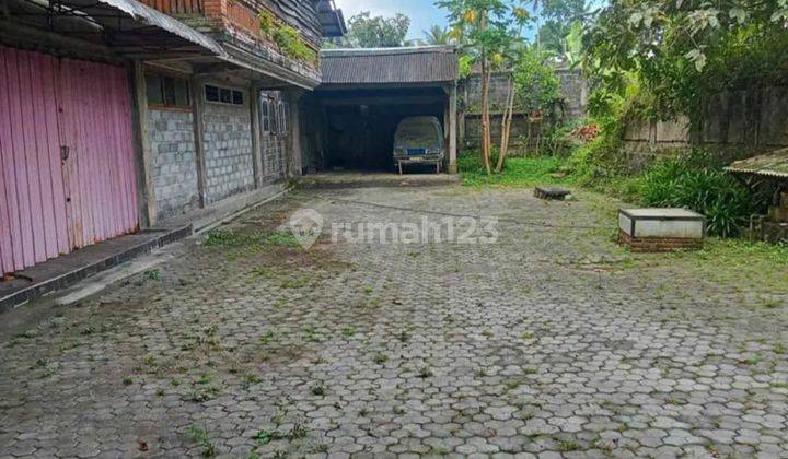 Land and Building for Sale on the Side of Susut Bangli Road 1