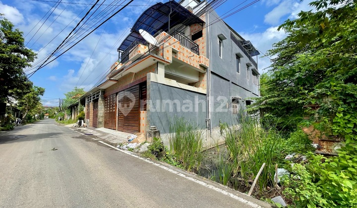 Rumah 4 Kamar Tidur Jimbaran. SHM 1