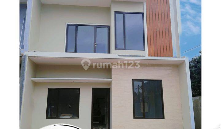 Rumah 2 Lantai Siap Huni Dp suka-suka Dekat Ke Pintu Toll Jatiasih