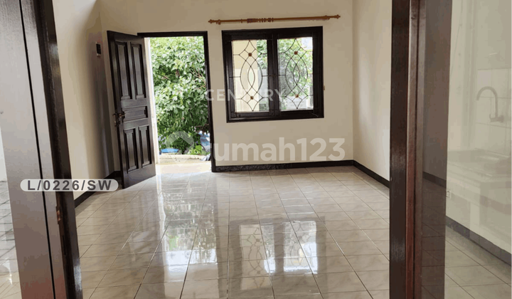 Rumah SHM Siap Huni Strategis di Kota Baru Parahyangan Bandung