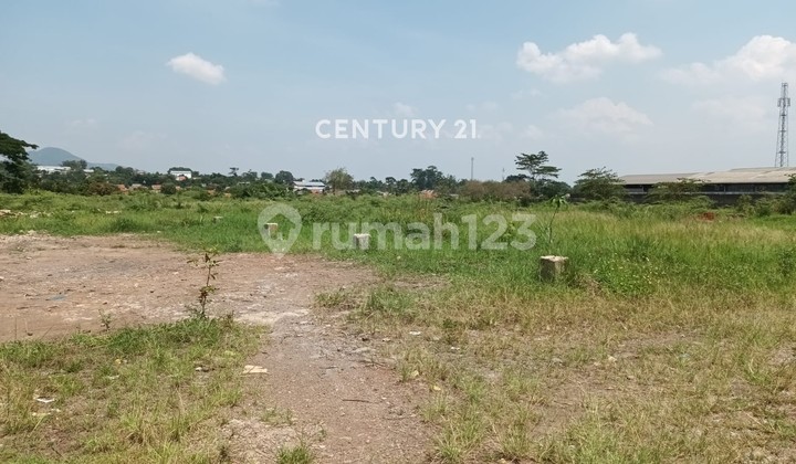 Flat and Spacious Land Suitable for Factories and Warehouses in Majalaya, Bandung Flat and Spacious Land Suitable for Factories and Warehouses in Majalaya, Bandung