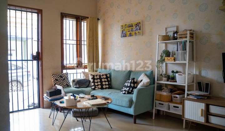 Rumah  Minimalis  Di Komplek Top Regency Kopo Bandung 1