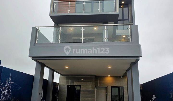 Rumah 3 Lantai Harga Terjangkau Di Tanjung Bunga Makassar 1