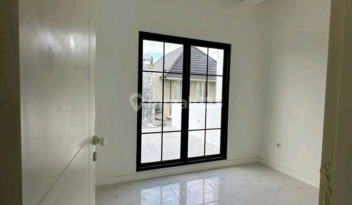 kamar tidur rumah siap huni 2 lantai