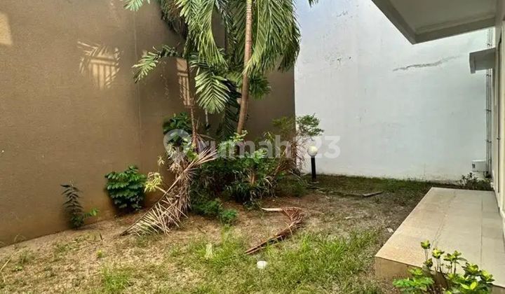 Rumah Ell Minimalis Area Araya Kertajaya Indah Dharmahusada Indah Rumah Ell Minimalis Area Araya Kertajaya Indah Dharmahusada Indah