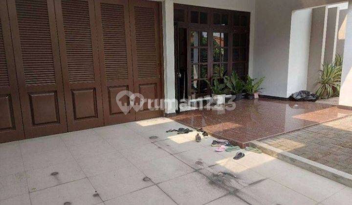 Rumah Bagus Me Semi Furnished Di Tenggilis Mejoyo Tengah, Surabaya 1