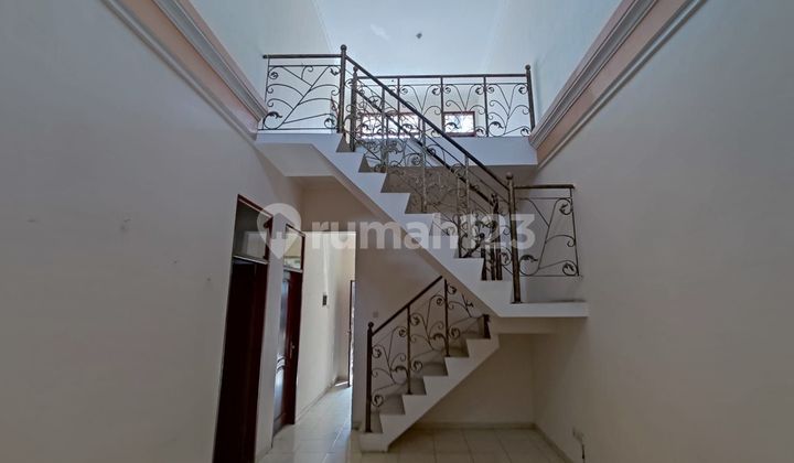 Rumah jalan lebar termurah pakuwon city area san antonio,, san diego,  taman mutiara surabaya