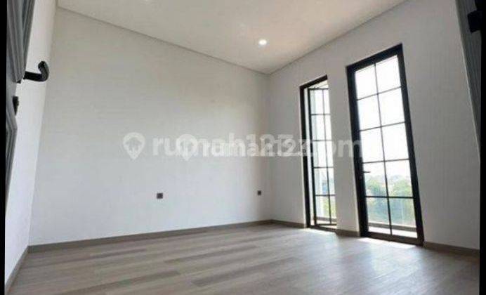 Rumah Mewah Split Level Citraland Dekat Pakuwon, Graha 1