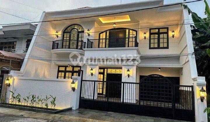 Dijual Rumah Bagus Model Colonial di Manyar Kertoadi

Manyar, Surabaya

 1