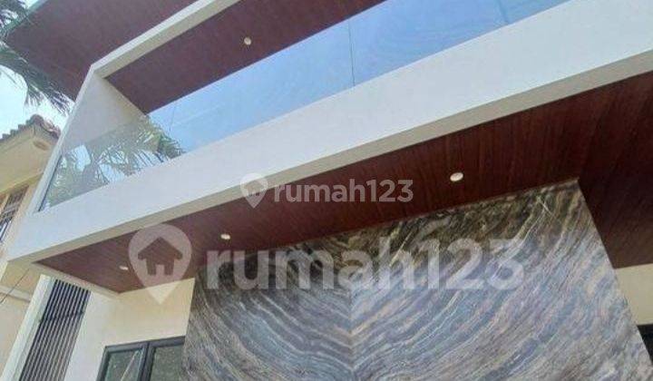 Rumah di Pakuwon Indah Ee SHM termurah dkt VBR VBI the Mansion 1