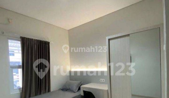 Rumah Kos Modern Et Tenggilis Full Furnished Cuma 2 Menit Ke Kampus Ubaya. Occupancy Selalu Penuh. 1