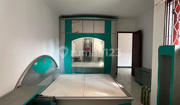 Cheap House Area Mulyosari Pakuwon City Sutorejo Prima 1