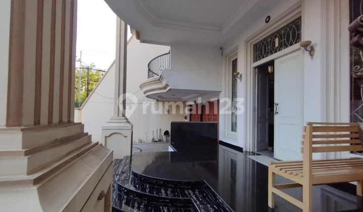 Rumah Mewah Classic Fnl Area Dharmahusada, Kertajaya, Manyar Rumah Mewah Classic Fnl Area Dharmahusada, Kertajaya, Manyar