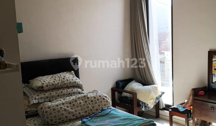 Rumah Ell Unik Estetik Siap Huni Area Galaxy Pakuwon Mulyosari Rumah Ell Unik Estetik Siap Huni Area Galaxy Pakuwon Mulyosari