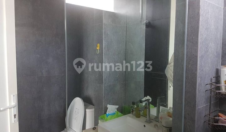 Rumah Ell Semi Furnished Area Galaxy Dharmahusada Indah Araya 2