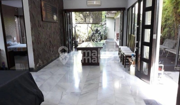 Rumah Bagus Manyar Wisma Mukti Nginden Intan Jalan Lebarterawat Lantai Lux