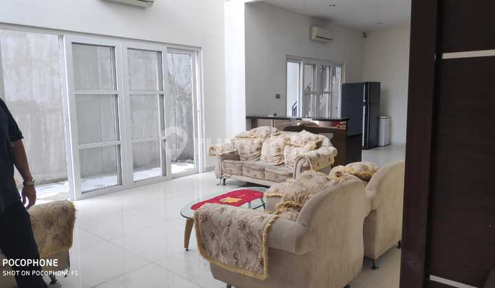 Rumah Lux Hook Daerah Sutorejo Prima Pakuwon City Mulyosari 2