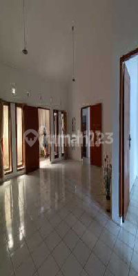 Affordable Rental House in Taman Holis Bandungindah 1