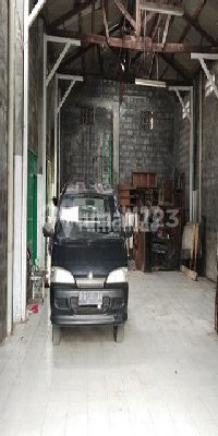 Building With Large Land In Sadang Bandung Building With Large Land In Sadang Bandung