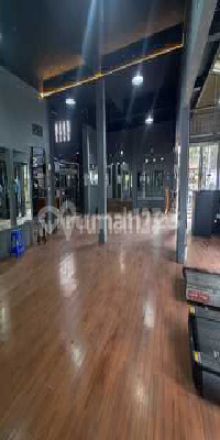 Mainroad Business Space in Taman Rahayu Hook Position