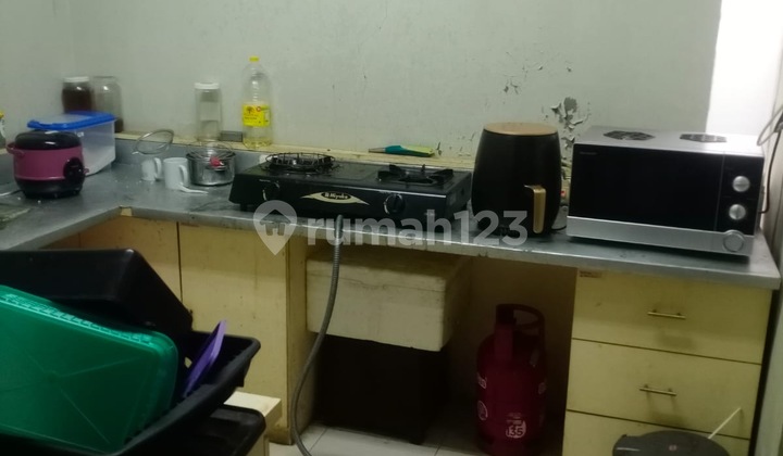 Three-Story Office House for Rent, Renovated in Sumbersari Bandung 2