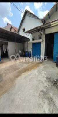 Gudang Luas Di Sayap Pajajaran Pasirkoja