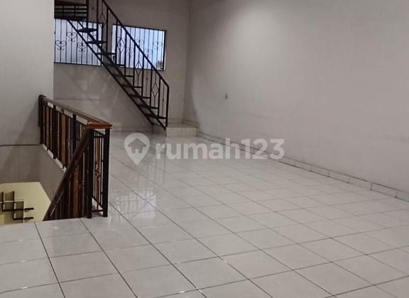 Ruko 3,5 Lantai Lokasi Strategis TKI Taman Kopo Indah 2, Bandung Ruko 3,5 Lantai Lokasi Strategis TKI Taman Kopo Indah 2, Bandung