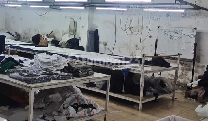 Ready-to-Use Production Warehouse with House in Dayeuhkolot, Bandung