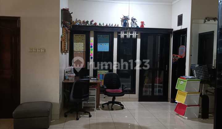 Modern Fully Furnished House in Batumas Bandung 2
