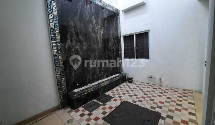 Dijual Rumah Sudah Renov 2 Lantai di Summarecon Amanda 2