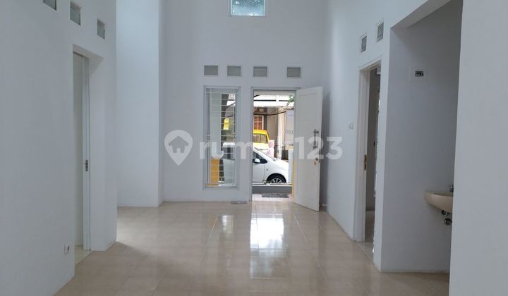 Ready-to-Occupy House, Strategic Location, and Comfortable Living @Althia Park, Graha Bintaro. Ready-to-Occupy House, Strategic Location, and Comfortable Living @Althia Park, Graha Bintaro.