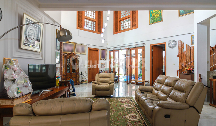 For Sale! Luxury House + Private Pool in Bintaro Sector 9