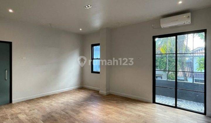 Rumah B new dijual di riverpark Bintaro Jaya sektor 8 9