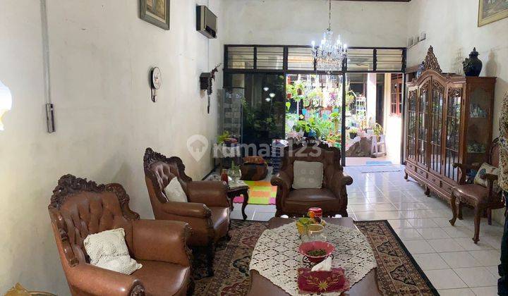 Rumah Lokasi Strategis Pinggir Jalan Raya Dan Kawasan Ramai 2