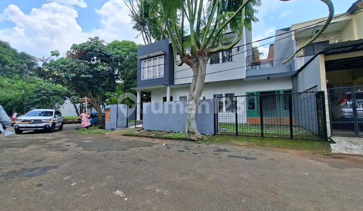 Rumah Cantik Siap Huni di Bintaro Sektor 9 - Harga Nego! 2