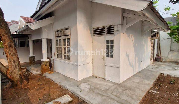 Rumah Hook Lokasi Strategis Depan Taman @kucica Bintaro Sek9 1