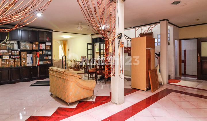 For Sale! Spacious House at an Affordable Price in Bintaro Sector 2 - Close to South Jakarta! 2