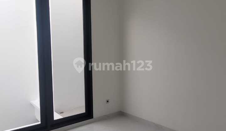 Rumah Baru Desain Mewah dengan Lingkungan Asri dan Hunian Nyaman @Bintaro Sektor 9 2