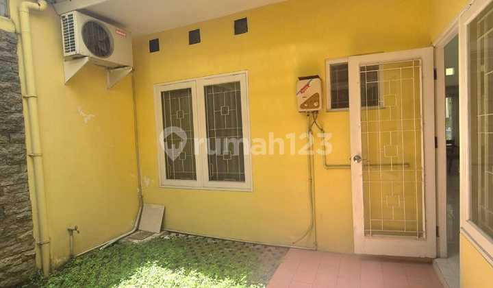 Lowest Price! Ready-to-Live House in Premium Area Bintaro Sector 9 2