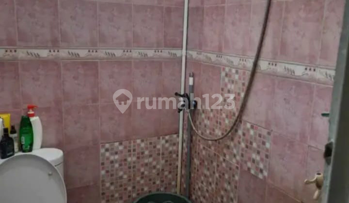 Rumah Siap Huni Dalam Komplek Nyaman dan Asri Deket Bintaro