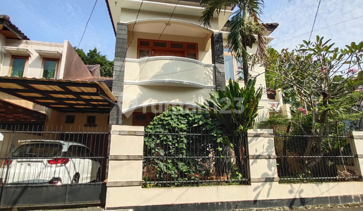 Affordable Spacious House for Sale in Bintaro Sector 9