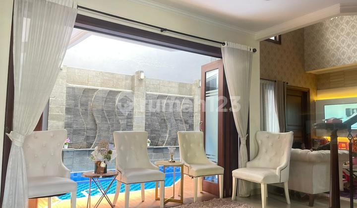 Luxury House with Swimming Pool for Sale in Bintaro Sector 9 - Negotiable Price! 2