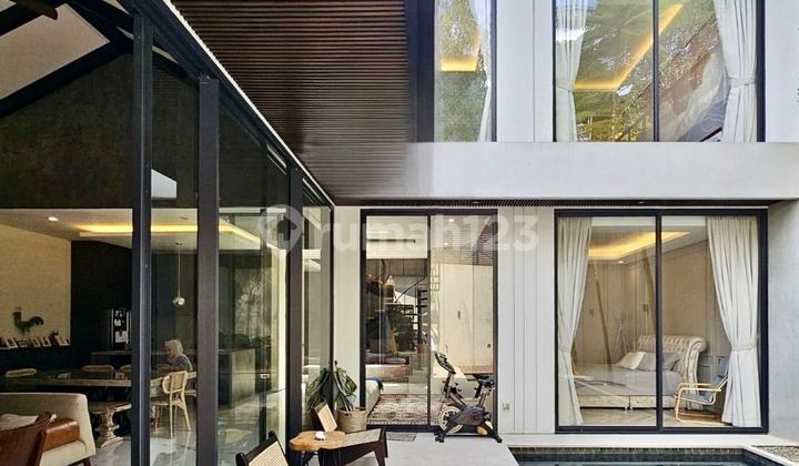 For Sale Luxurious & Spacious House in Bintaro Sector 9 – Premium Location + Private Pool