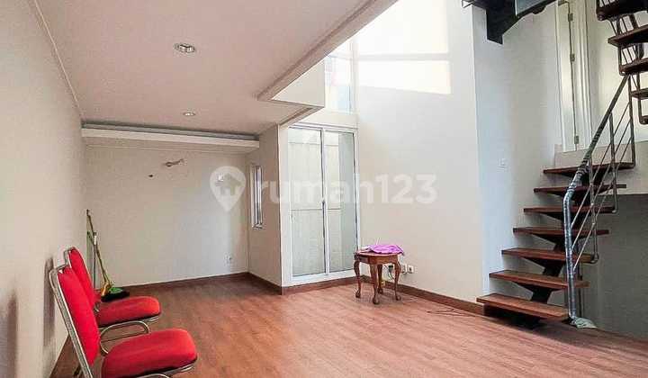 Beautiful Minimalist House in Kebayoran Bintaro Sector 7
