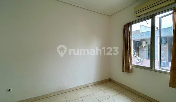 Ready-to-Occupy 2-Story House with Comfortable and Green Living @BSD, City 2