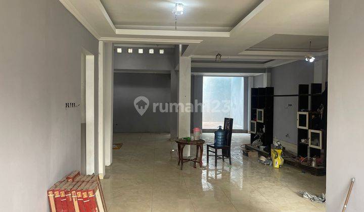 Dijual Rumah Bagus di Perumahan Asri Griya Loka Bsd 2